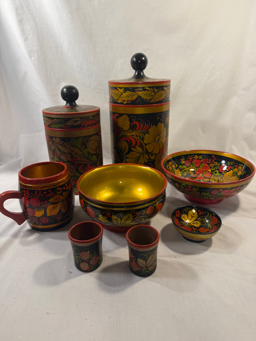 Vintage Russian Folk Art Bowl (Gold Interior)