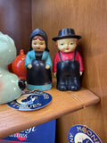 Amish Couple S&P Shakers