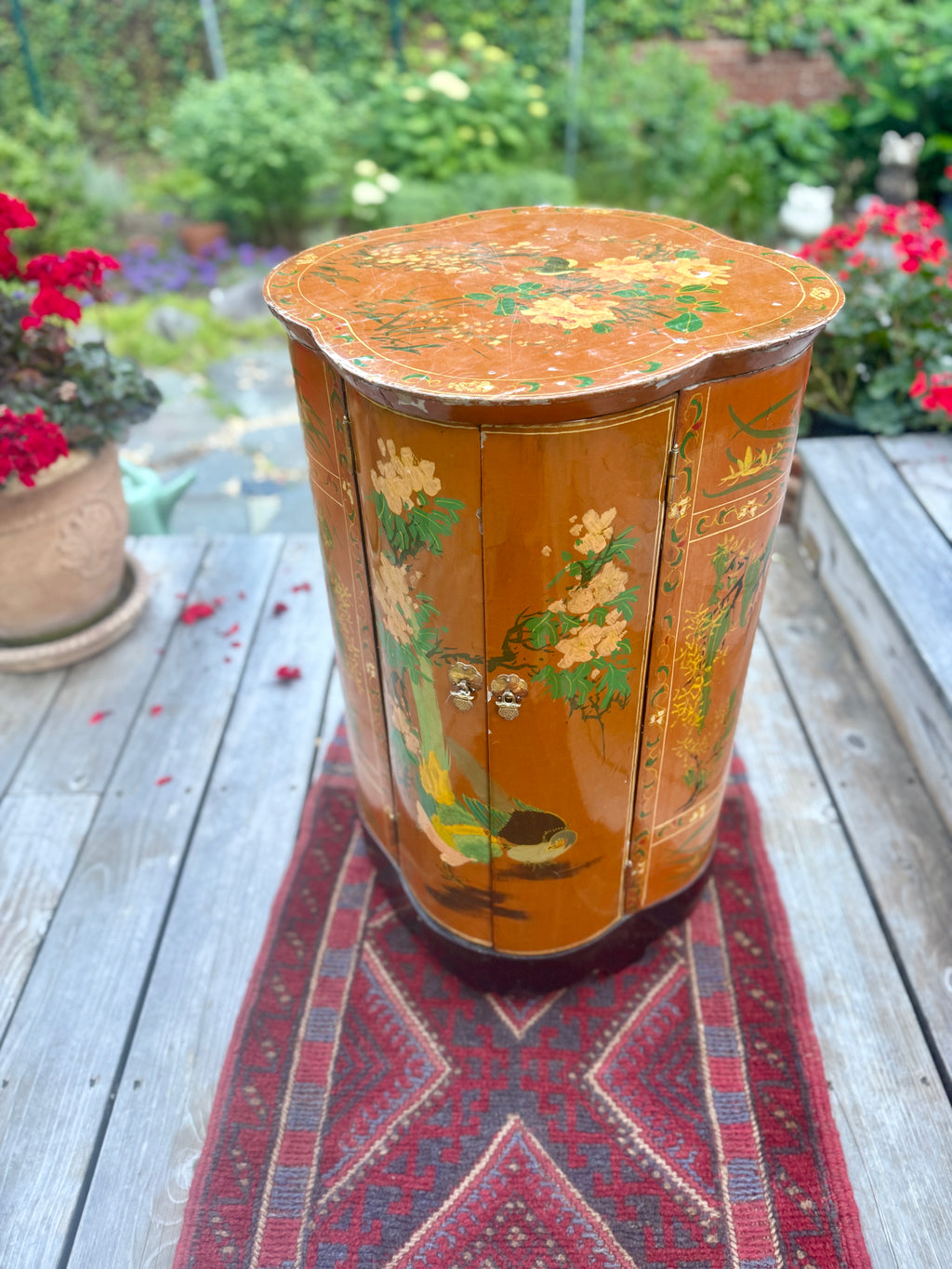 Chinoiserie Lacquered Drum Cabinet Side Table