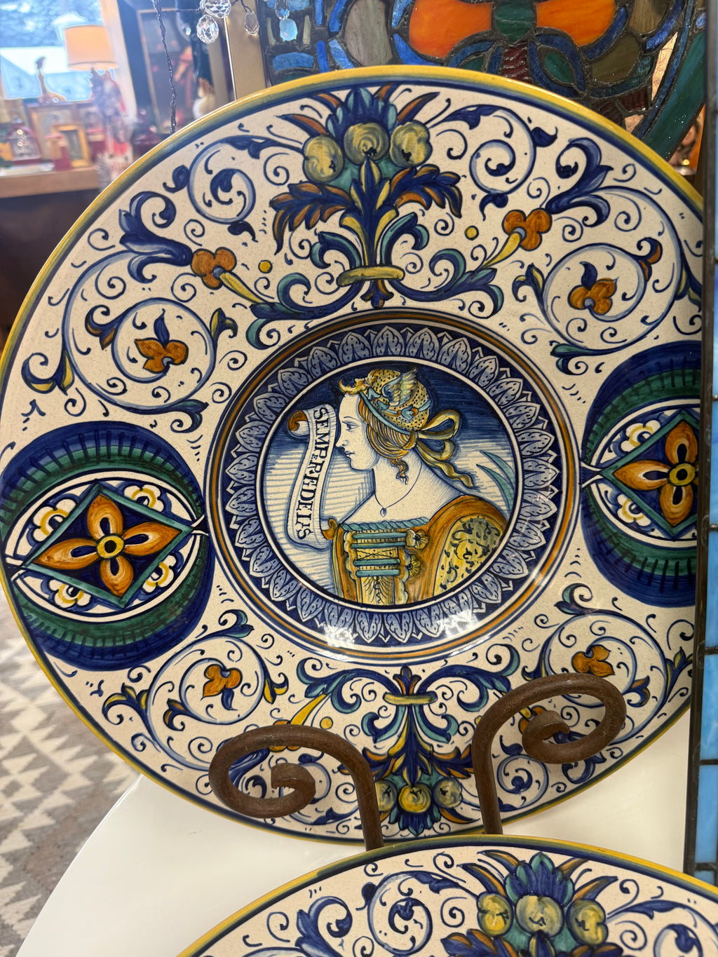 Italian Deruta Charger