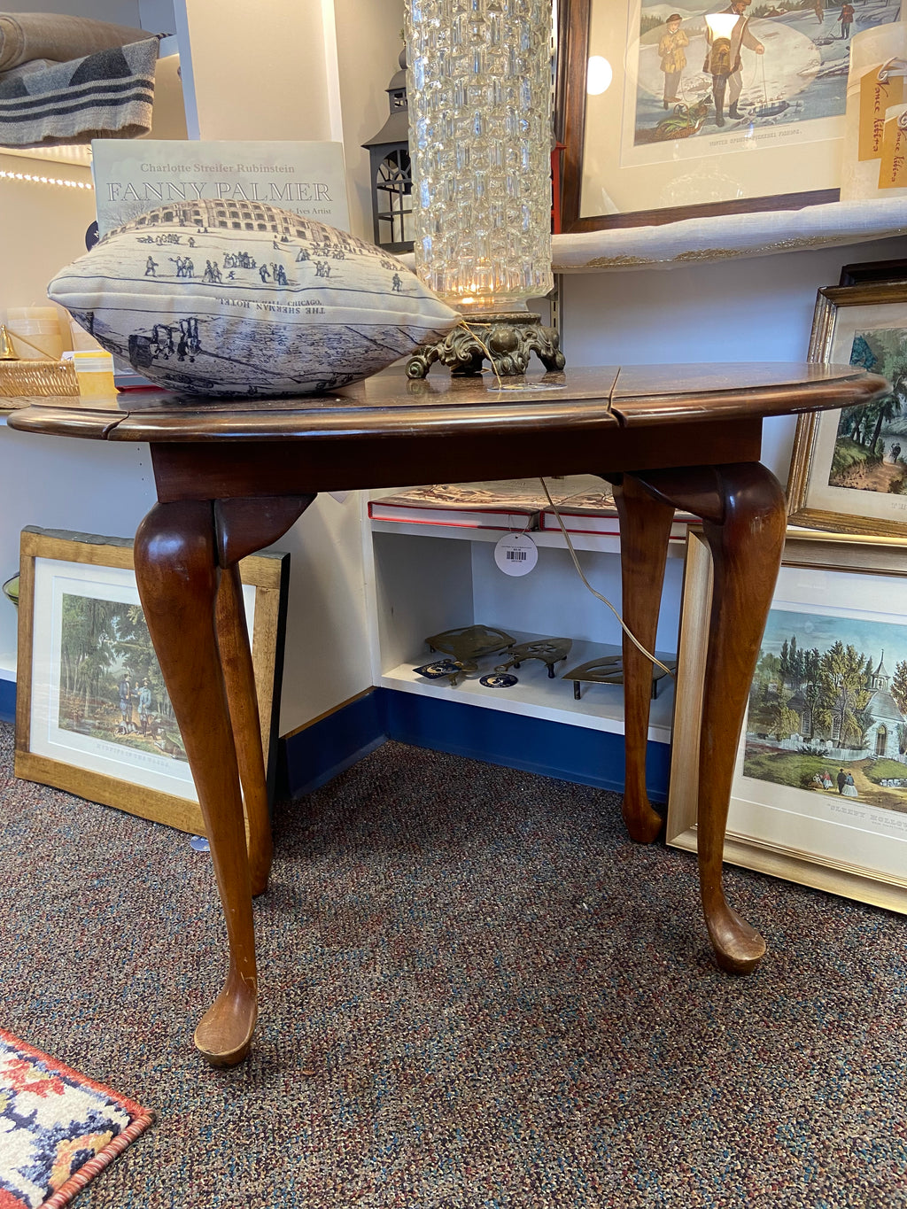 Vintage Queen Anne Style Drop Leaf Table