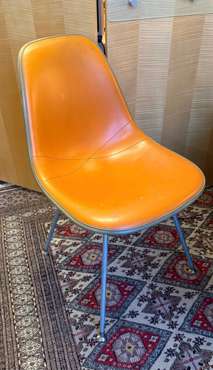 Herman Miller Eames Cushioned Side Chair