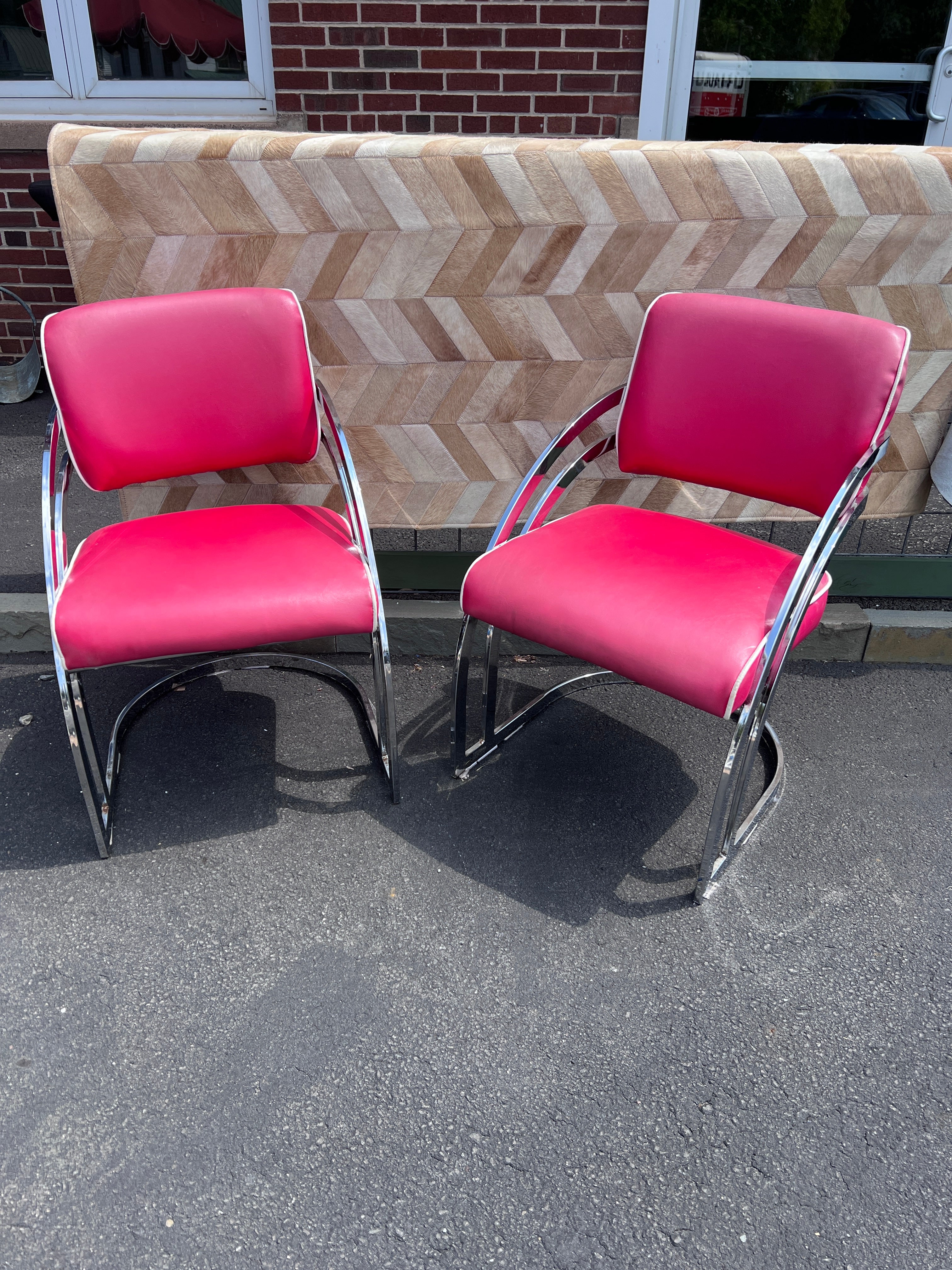Pair of Streamline Art Deco Cantilever Armchairs - Chrome and Red Vinyl