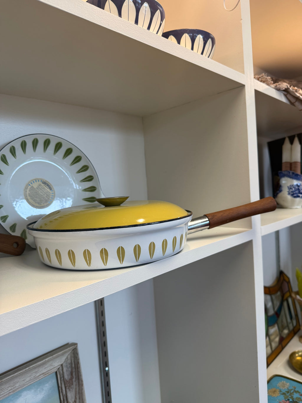 Cathrineholm Covered Fry Pan (Mustard)