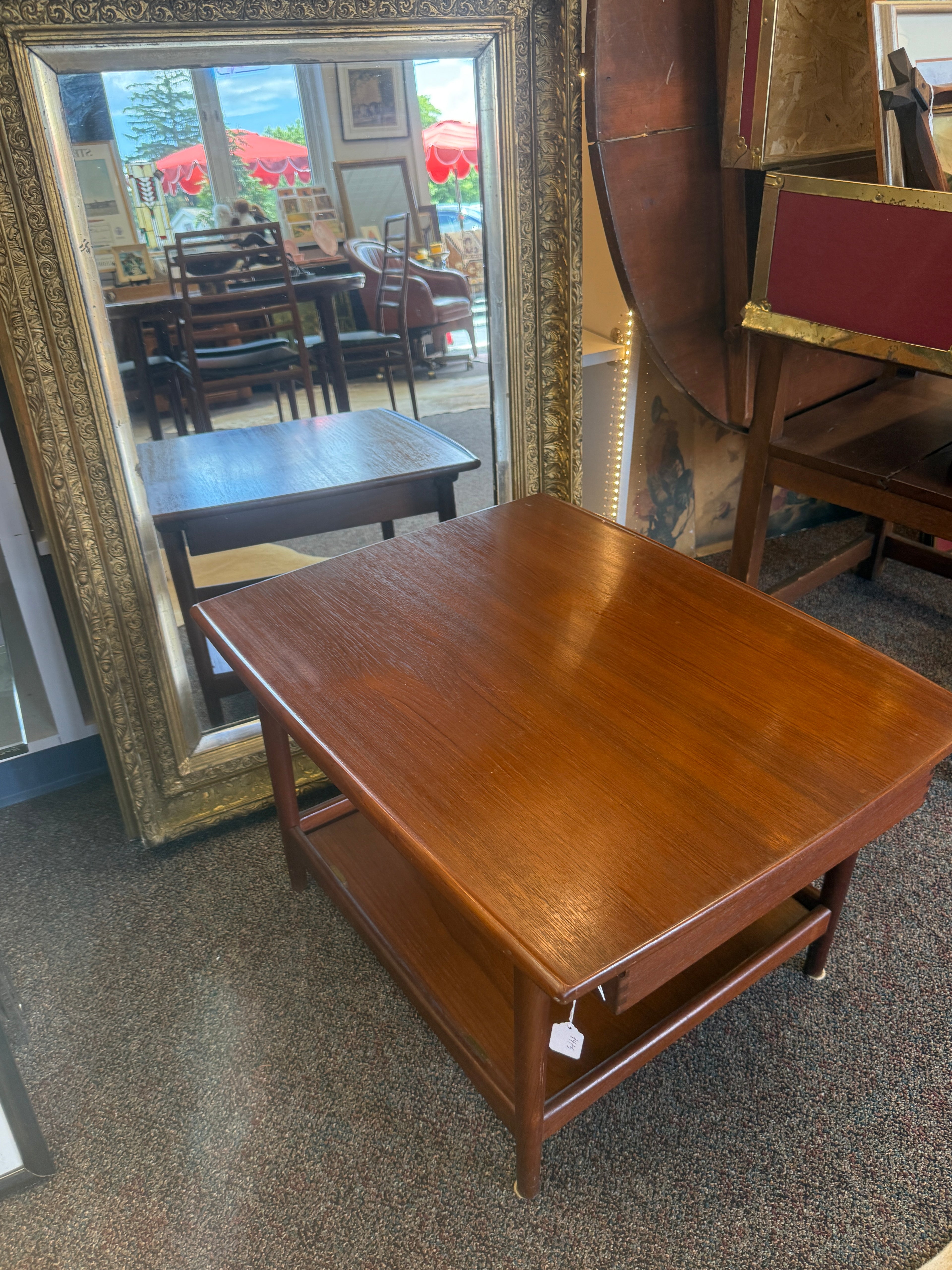 MOREDDI Danish Modern Teak Side Table angle