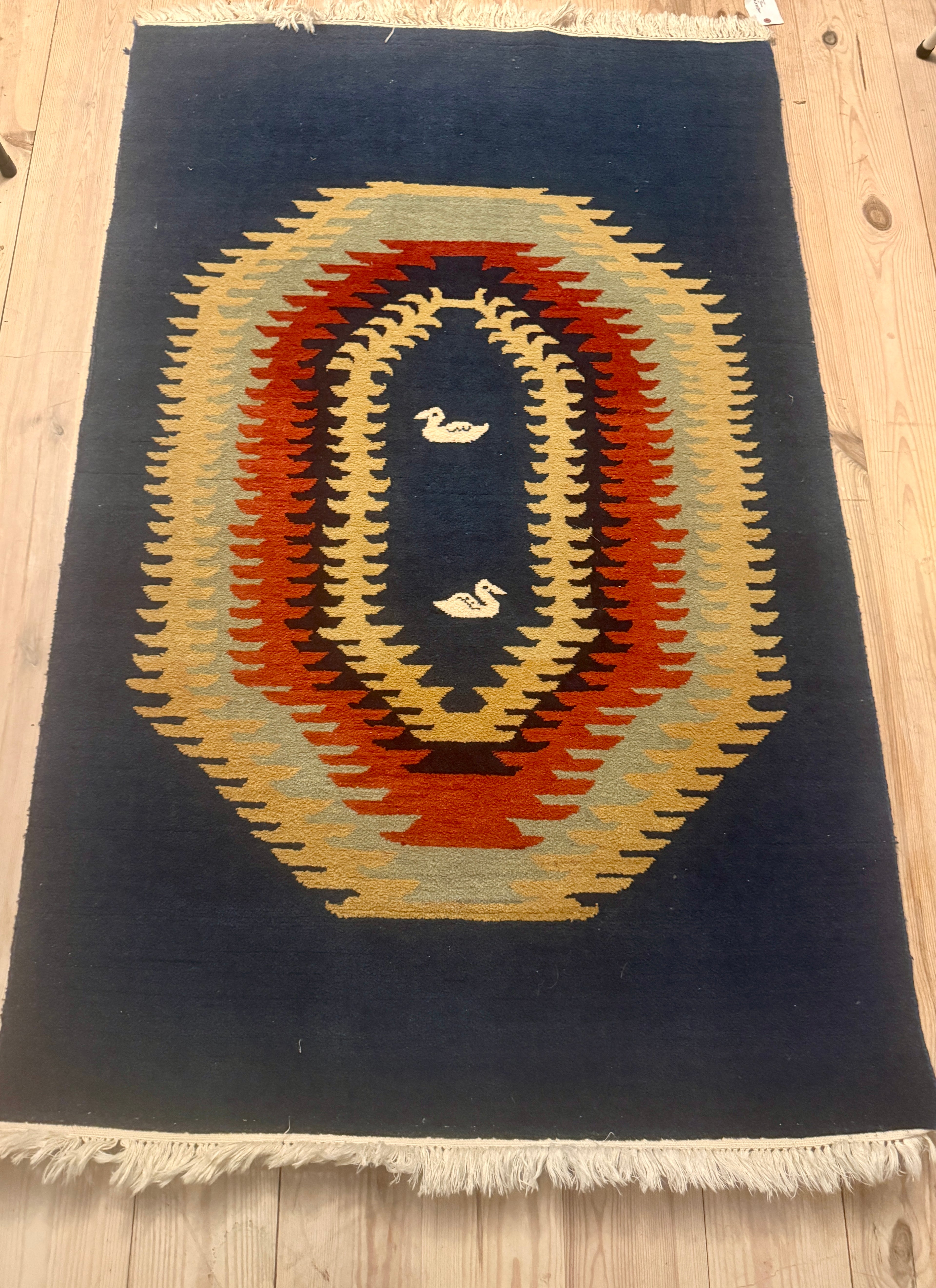 Chinese Hand Tied Area Rug
